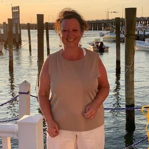 Meet your Posher, Carol